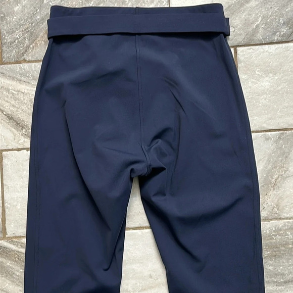 Lululemon Navy Open Knee Leggings - Picture 6 of 10